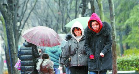 又是一股寒潮来袭（局地降温16℃以上）