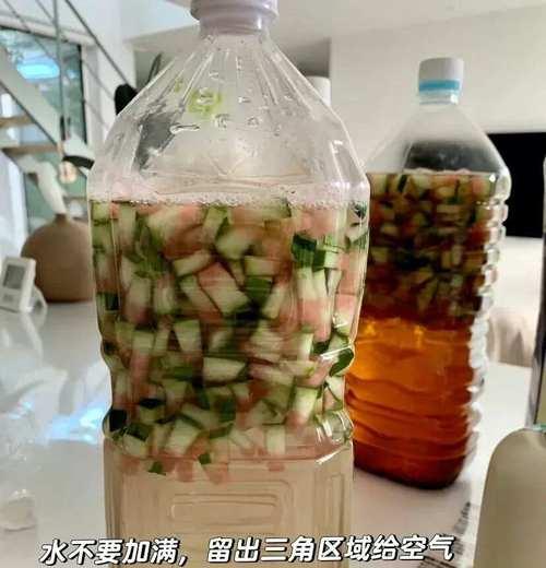 自制河泥土肥料的方法是什么？