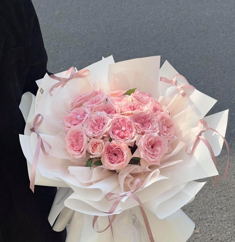 送多少朵花给喜欢的女生有特殊寓意？花束数量的含义是什么？