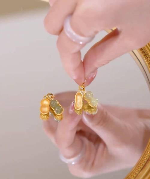 花生项链的寓意是什么？它适合什么场合佩戴？