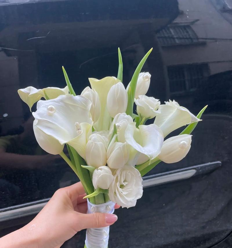 接到手捧花寓意接好运吗？