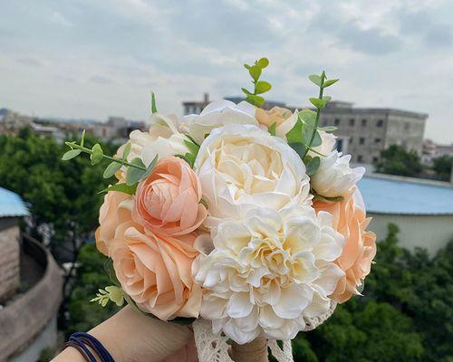 结婚时抢手捧花的意义何在？它象征着什么？
