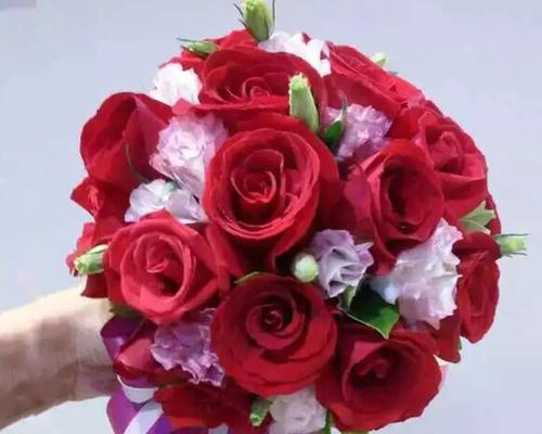 新娘手捧花代表什么？手捧花的意义是什么？